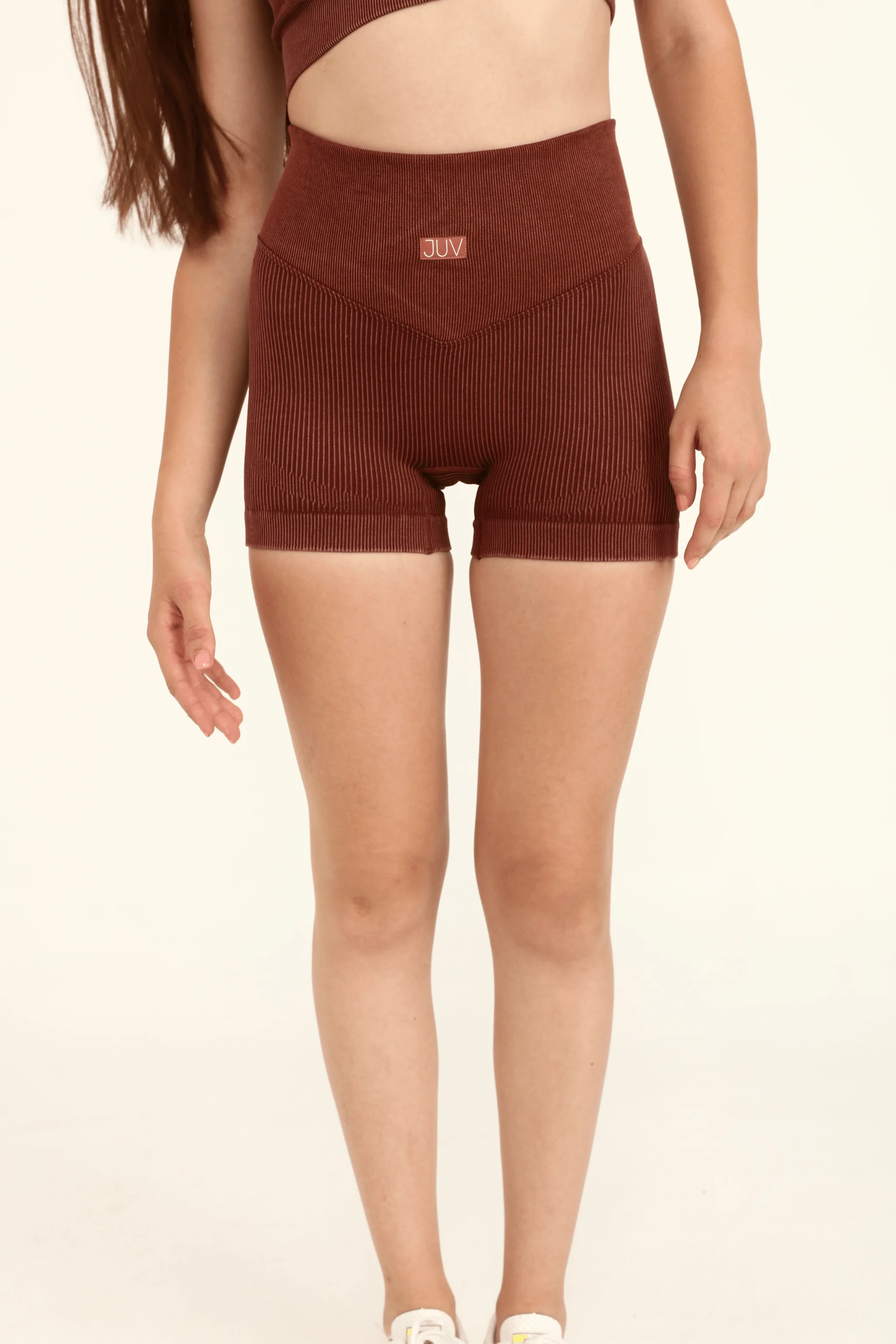 שורט אדום יין Tighty - Image 3